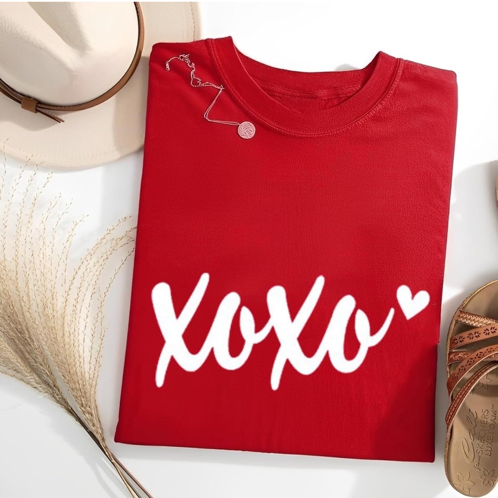 Chic Nation Red XOXO Women's Top